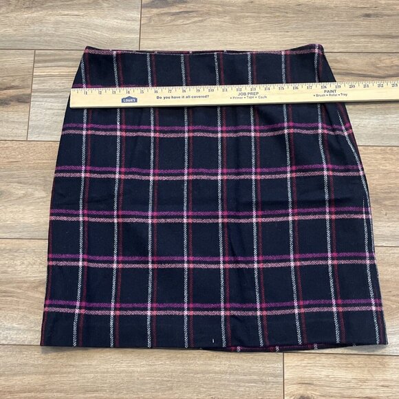 Talbots Pencil Skirt SZ 12 Wool Blend Plaid Navy Purple Side Zip Lined - Picture 6 of 7